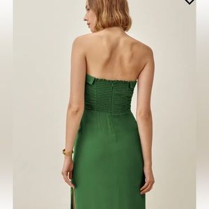 NEW REFORMATION Lore Ruched Strapless Midi Dress KELLY GREEN SZ 10